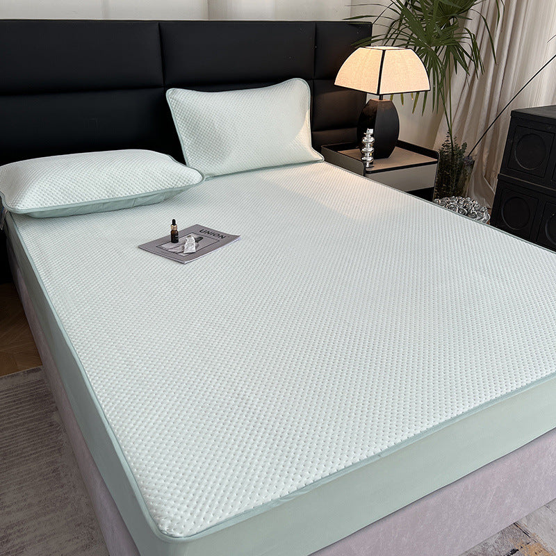 ChillComfort™ Cooling Fitted Sheet